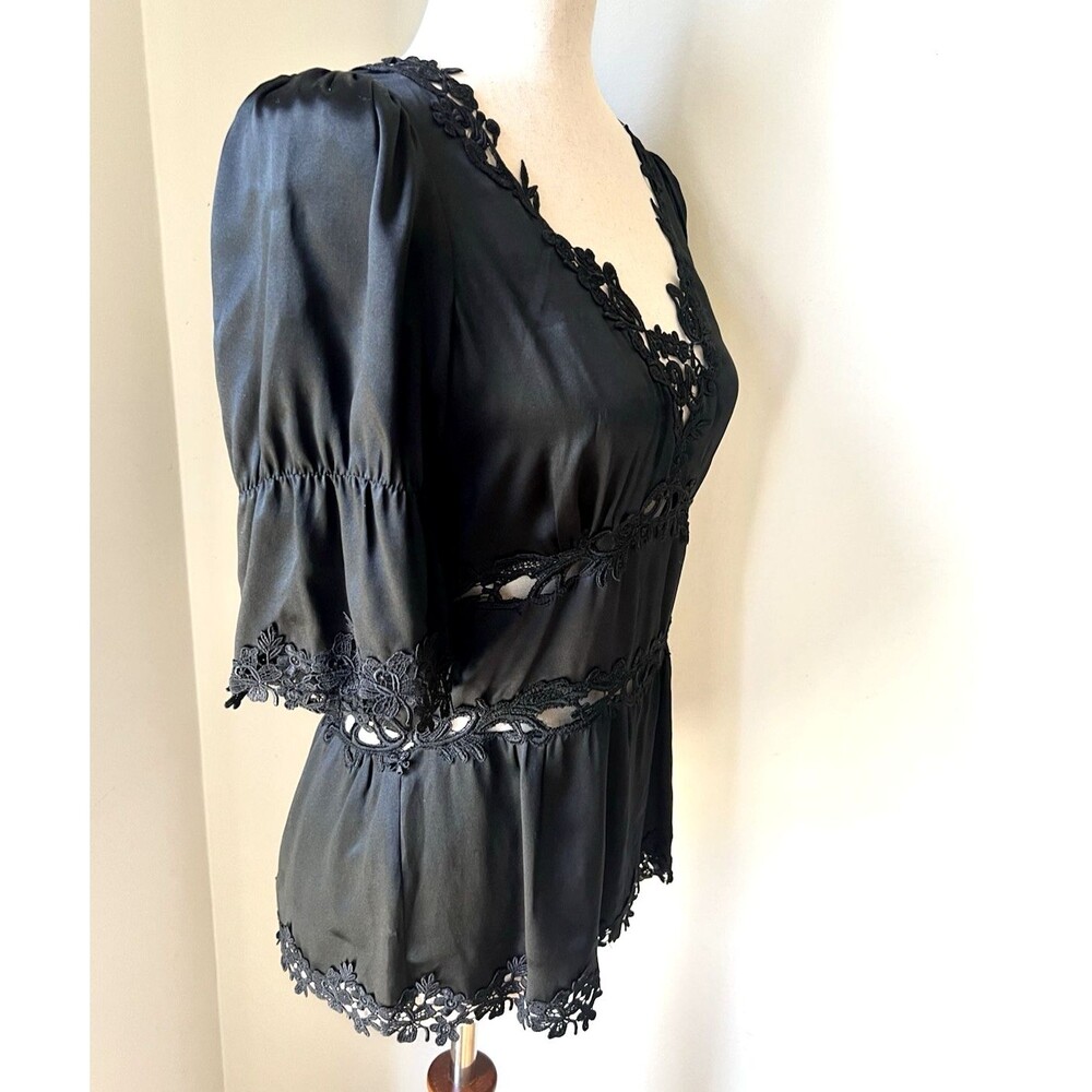 Y2k Laundry Shelli Segal BLACK 100% Silk Blouse Floral Lace Romantic Side Zip S - Picture 4 of 9